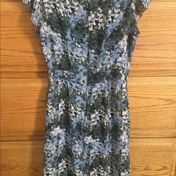 Avon Black and blue floral dress. - Picture 5 of 5